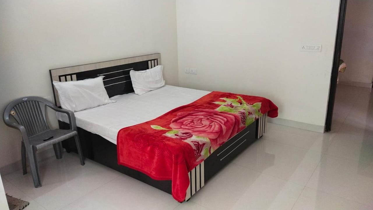 Red Lotus Apartment Jaipur Exterior photo